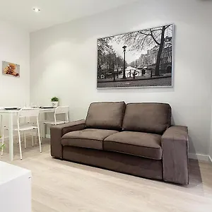 Miquel Angel - Apartments & One With Private Terrace Barcellona